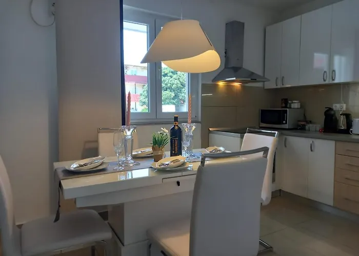 公寓 Apartman Zara 扎达尔